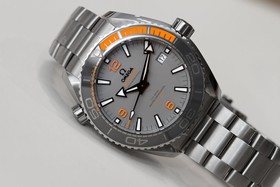 Omega Seamaster Planet Ocean 600M Co-Axial 43.5 Master Chronometer Tiitanium Grey (215.90.44.21.99.001)