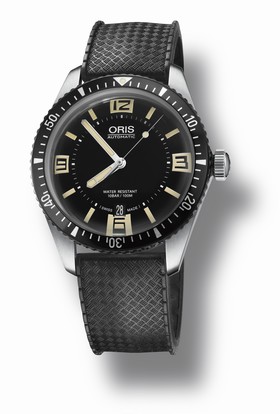 Oris Divers Sixty-Five (01 733 7707 4064-07 4 20 18)