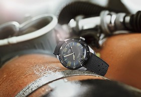 Oris Divers Sixty-Five Deauville (01 733 7707 4065-07 4 20 18)