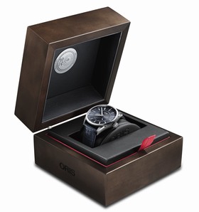 Oris Artix Tycho Brahe (76176914085)