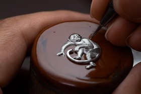 Vacheron Constantin Métiers d'Art The Legend of the Chinese Zodiac Year of the Monkey Platinum (86073/000P-8972)