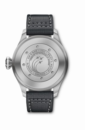 IWC Big Pilot Patrouille Suisse (IW5009-10)