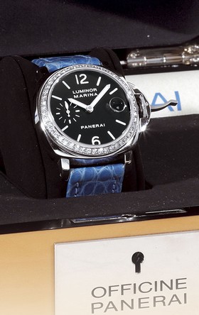 Panerai Luminor Marina Automatic Diamond Bezel (PAM00071)