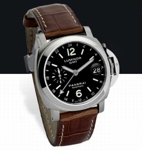 Panerai Luminor GMT Black (PAM00244)