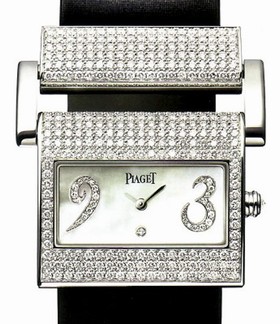 Piaget Miss Protocole Ladies Quartz Watch GOA29020