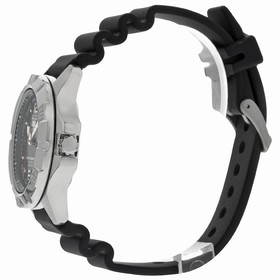Seiko 5 Black Dial Stainless Steel Black Rubber Automatic Men's Watch SNZD23J1